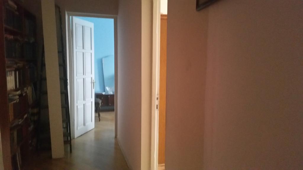Hotel Mmg Tiflis Oda fotoğraf