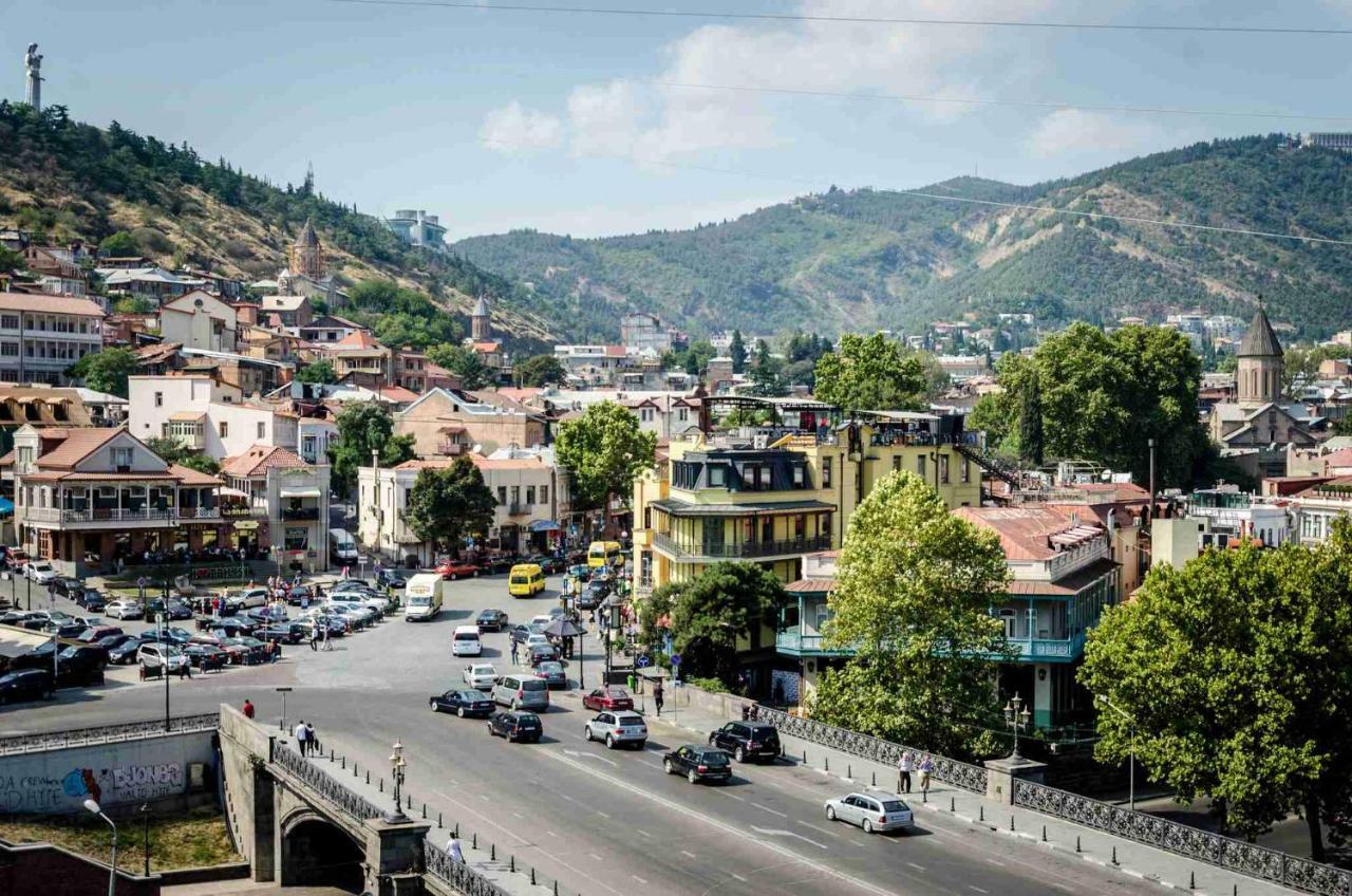 Hotel Mmg Tiflis Dış mekan fotoğraf