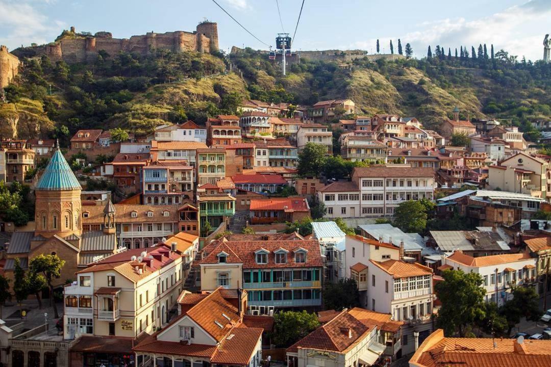 Hotel Mmg Tiflis Dış mekan fotoğraf