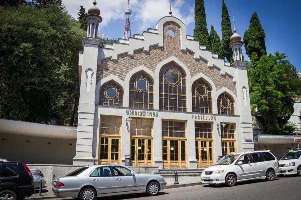 Hotel Mmg Tiflis Dış mekan fotoğraf