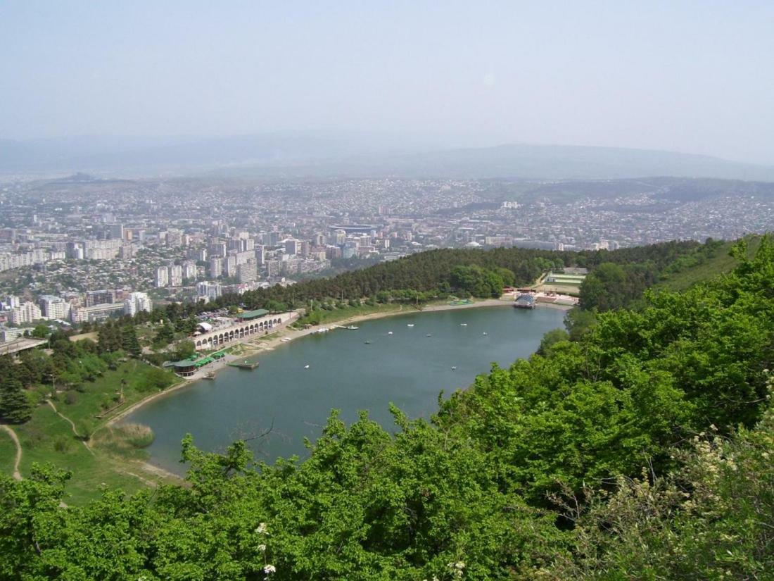 Hotel Mmg Tiflis Dış mekan fotoğraf