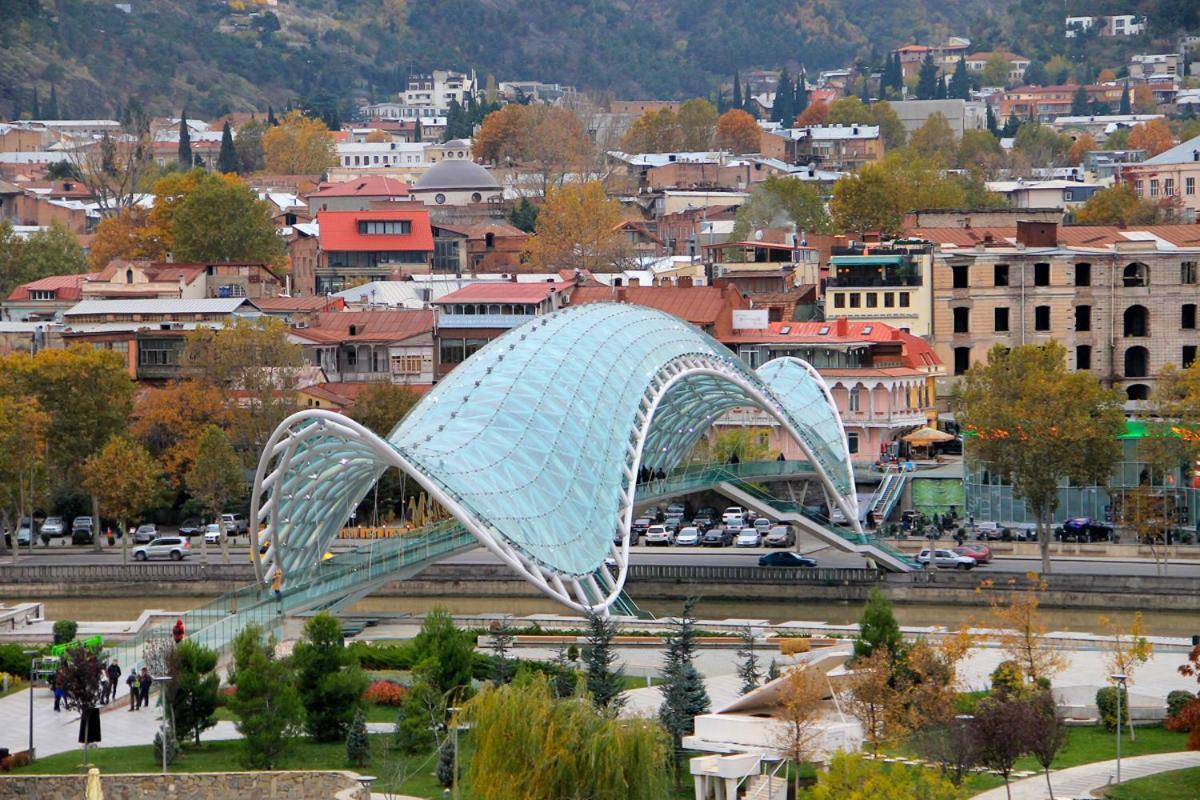 Hotel Mmg Tiflis Dış mekan fotoğraf